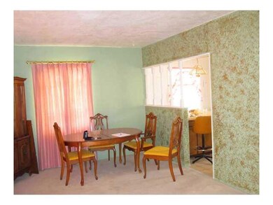 328 Kitt Rd, El Paso, TX 79915 - photo 5