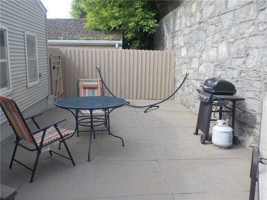 74 Darwin St, Woonsocket, RI 02895 - photo 3