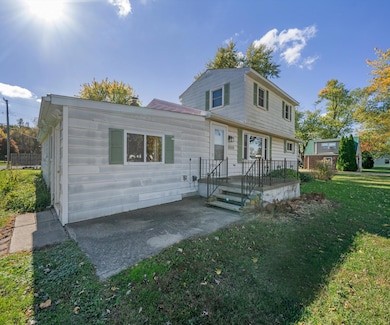 28109 Goddard Rd, Romulus, MI 48174 - photo 6