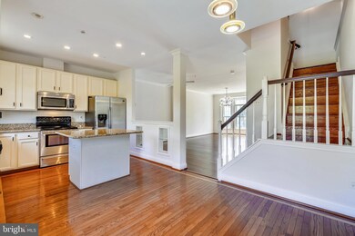 2510 Short Putt Ct, Crofton, MD 21114 - photo 3