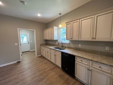 134 Grandview Cir, Douglas, GA 31535 - photo 5