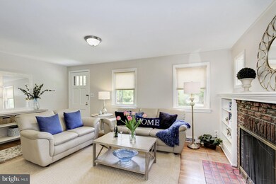 10607 Saint Paul St, Kensington, MD 20895 - photo 5