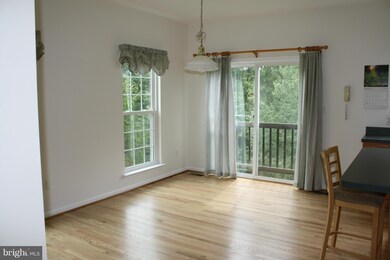 2662 Streamview Dr, Odenton, MD 21113 - photo 6