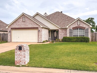 19621 E 39th St S, Broken Arrow, OK 74014 - photo 2