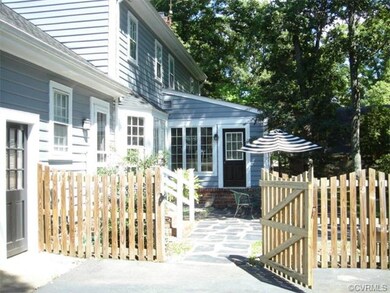 Back entrance from side circular driveway