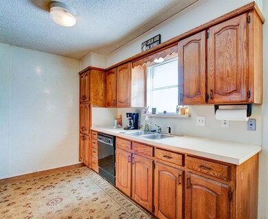 7707 Wolf Hollow, Millsap, TX 76066 - photo 7