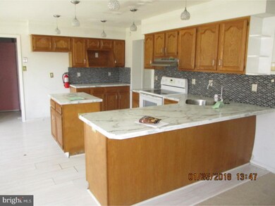 509 Macintosh Dr, Mullica Hill, NJ 08062 - photo 5