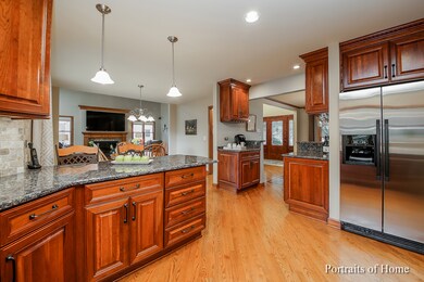 3548 Eliot Ln, Naperville, IL 60564 - photo 6