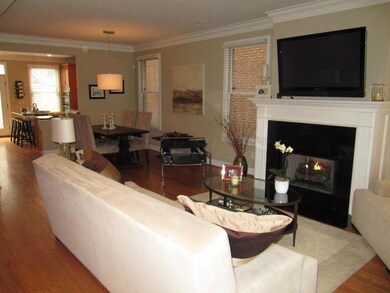 Living Room 4