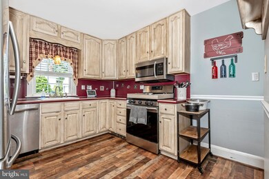 308 N Grant St, Waynesboro, PA 17268 - photo 7