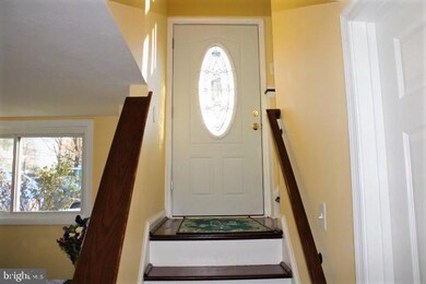 127 Yost St, Manassas Park, VA 20111 - photo 2