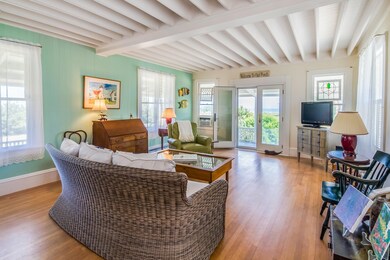 19 Harrison Ave, Oak Bluffs, MA 02557 - photo 5