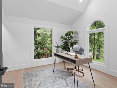 2520 N Vernon St, Arlington, VA 22207 - photo 6