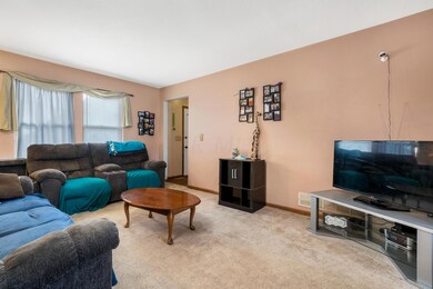 1017 Cherry Bud Dr, Columbus, OH 43228 - photo 6