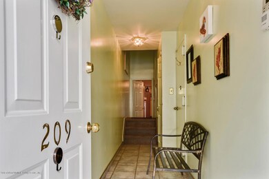 209 Pembrook Loop Staten-large-006-11-Fo