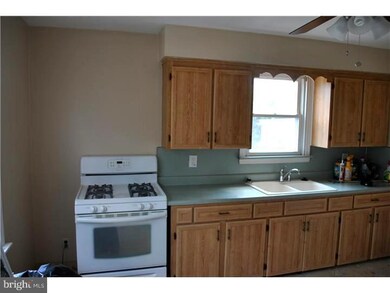 180 Easton Rd unit 1ST FL, Horsham, PA 19044 - photo 7