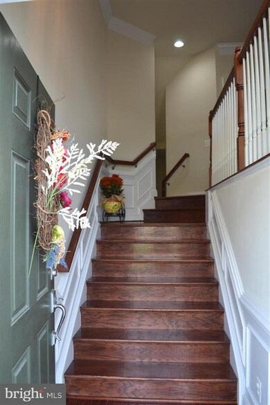 20641 Erskine Terrace, Ashburn, VA 20147 - photo 2