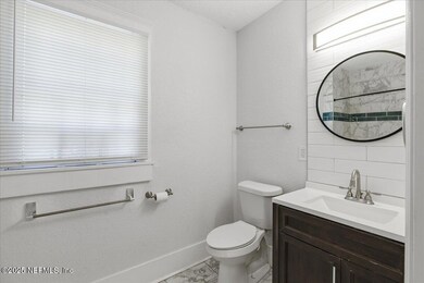 533 W 18th St, Jacksonville, FL 32206 - photo 7