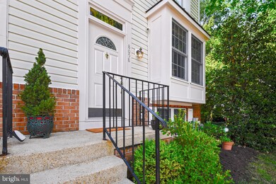 8058 Brightwood Ct, Ellicott City, MD 21043 - photo 4