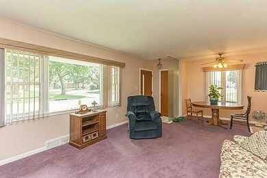 1002 68th St, Windsor Heights, IA 50324 - photo 3