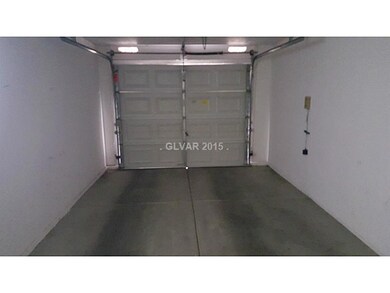 Garage.