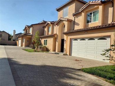 20819 W Seasons Ln, Winnetka, CA 91306 - photo 2