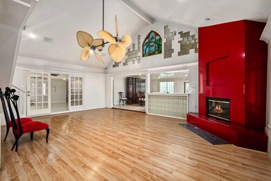 1131 Gardendale Dr, Houston, TX 77018 - photo 6