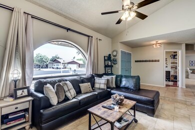 2934 S Wycliff Cir-14 - Copy - Copy