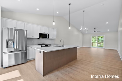 1533 N Village Cir, Kalamazoo, MI 49009 - photo 4