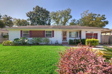 6516 Solandra Dr S, Jacksonville, FL 32210 - photo 2