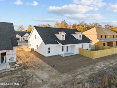 2021 Dartford Dr unit B, Greenville, NC 27834 - photo 3