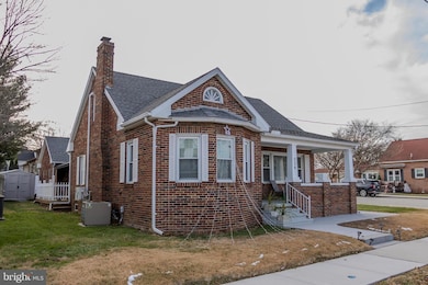 328 W Elm Ave, Hanover, PA 17331 - photo 2