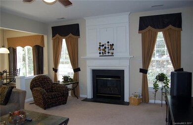 Great Room w/ Fireplace