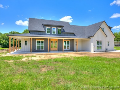 8510 N Quebec Ave, Sperry, OK 74073 - photo 2