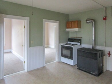 736 Social St unit 3R, Woonsocket, RI 02895 - photo 7