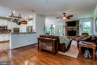 1309 Hope Farm Ct, Brunswick, MD 21716 - photo 7