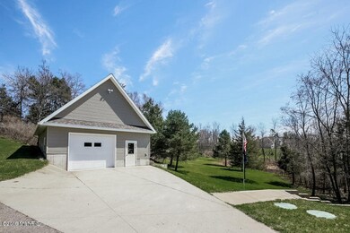 Extra Garage