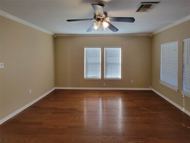 207 Westfield St, Houston, TX 77022 - photo 5