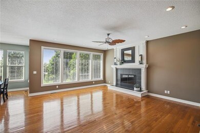 5836 Noreston St, Shawnee, KS 66218 - photo 5