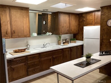 13490 Wentworth Ln unit M5 123 J, Seal Beach, CA 90740 - photo 3