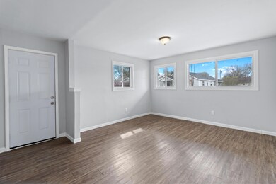 1717 Carson Ave-6