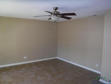 3424 Duncan St, Kilgore, TX 75662 - photo 5