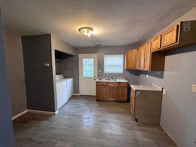 2750 W 10th Ave, Gary, IN 46404 - photo 5