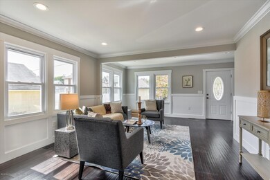 03-Living Room