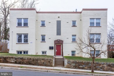 2801 R St SE, Washington, DC 20020 - photo 3