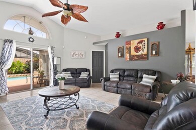 217 Lake Davenport Blvd, Davenport, FL 33897 - photo 6