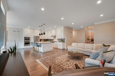 31 St Andrews Cir, River Vale, NJ 07675 - photo 6