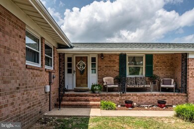 113 Riverview Cir, Colonial Beach, VA 22443 - photo 3