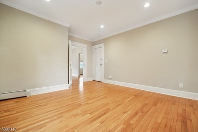 159 Valley Rd unit 2, Montclair, NJ 07042 - photo 3