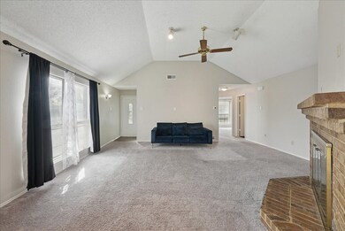 1633 Wheatfield Dr, Mesquite, TX 75149 - photo 7